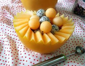 减肥吃蜜瓜,甜蜜解渴，健康瘦身新选择