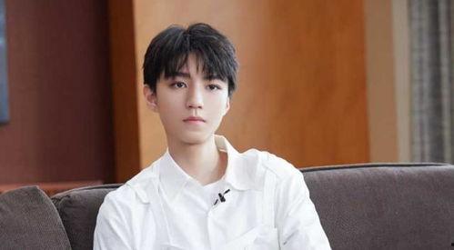 王俊凯走在吃瓜第一线,吃瓜达人，走在娱乐圈第一线