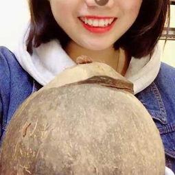 刘大瓜最新视频吃牛脚